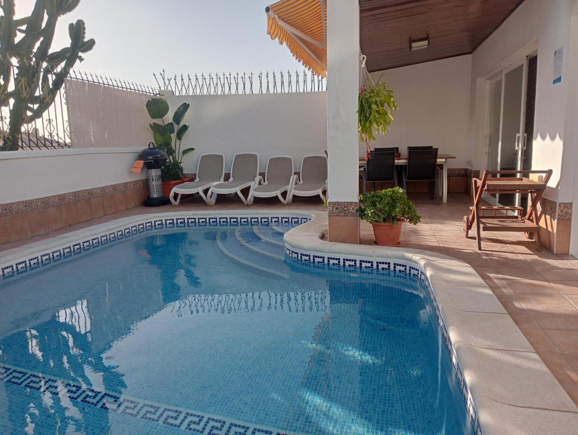 Beautiful Holiday Villa With Heated Private Pool, Los Cristianos Los Cristianos  Exterior foto